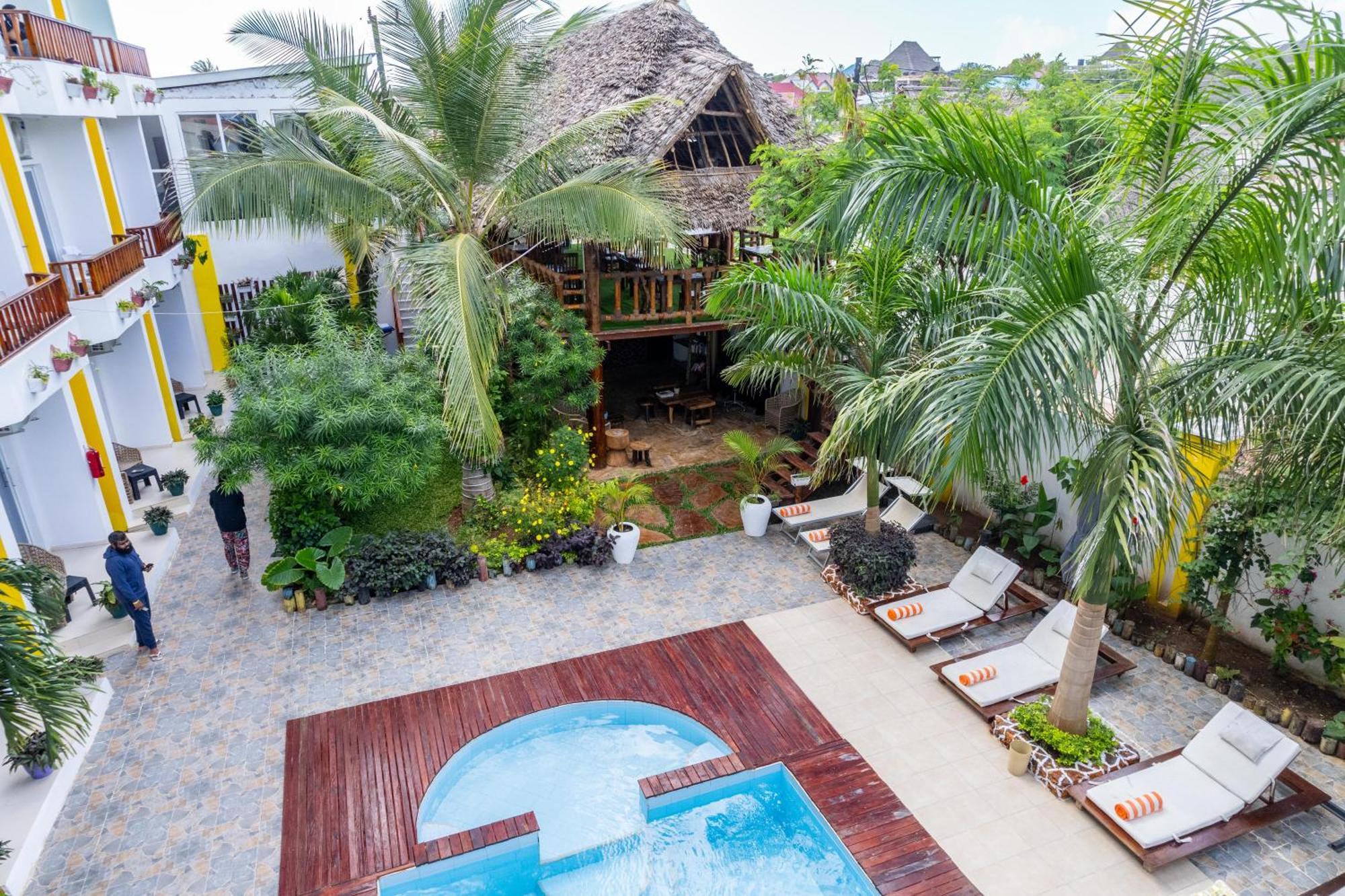 Canary Nungwi Hotel & Spa Экстерьер фото