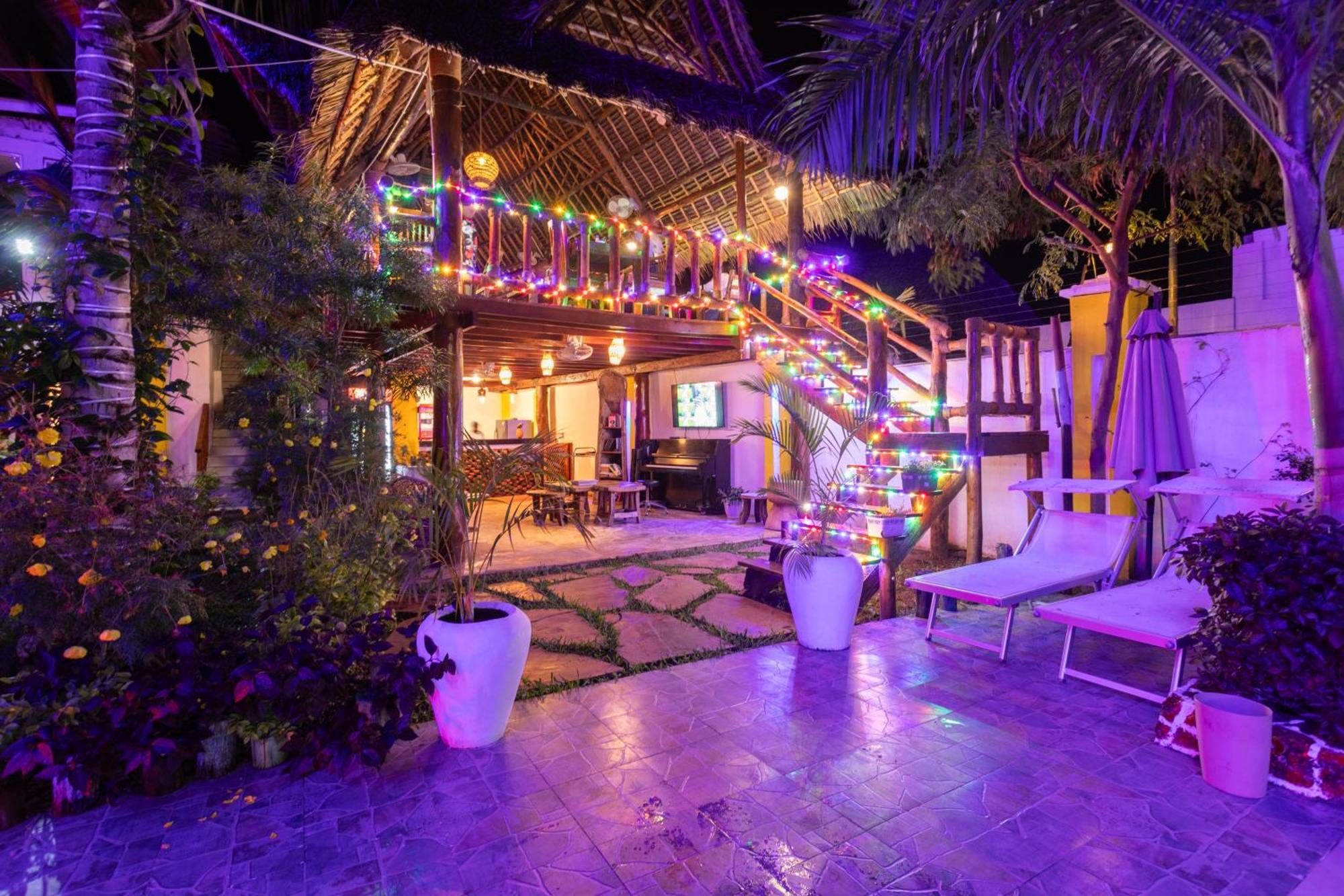 Canary Nungwi Hotel & Spa Экстерьер фото